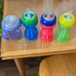 Colorful Kids Sippy Cup Set of 4